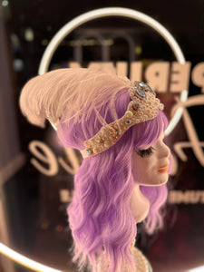 Haarband mit prachtvollen Federschmuck